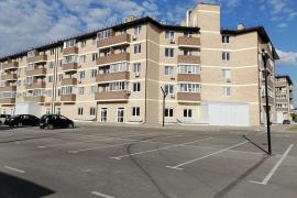 Однокомнатная квартира с ремонтом!