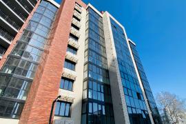 продается 2-х квартира  