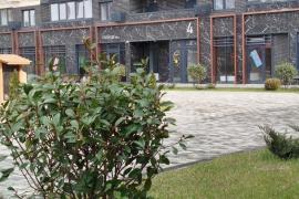 Трёхкомнатная  с панорамным остеклением