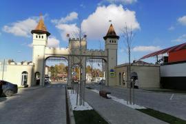 Трёхкомнатная с большой кухней