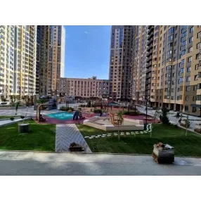 Трёхкомнатная, рядом университет