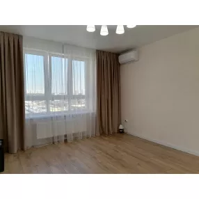 Двухкомнатная с ремонтом под ключ