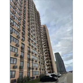 трехкомнатная квартира с ремонтом