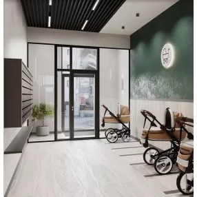 Трёхкомнатная на две стороны.