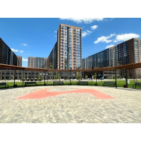 ТРЕХКОМНАТНАЯ квартира